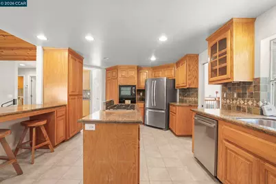 4321 Gold Run Dr, Oakley, CA 94561 - Photo 16