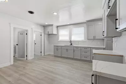 861 70th Ave, Oakland, CA 94621 - Photo 12
