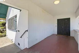 861 70th Ave, Oakland, CA 94621 - Photo 4