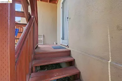 1045 Stanford Ave #2, Oakland, CA 94608 - Photo 24
