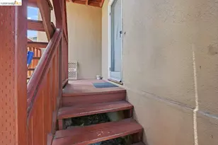 1045 Stanford Ave, Oakland, CA 94608 - Photo 24