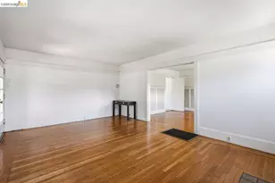 1045 Stanford Ave, Oakland, CA 94608 - Photo 6