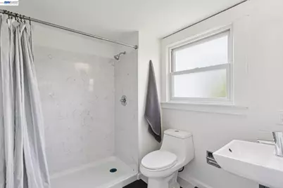 2607 Alcatraz Ave, Berkeley, CA 94705 - Photo 54