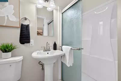 3027 Keith Dr, Richmond, CA 94803 - Photo 32
