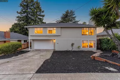 3027 Keith Dr, Richmond, CA 94803 - Photo 2