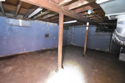 520 Harding Way, Stockton, CA 95204 - Photo 36