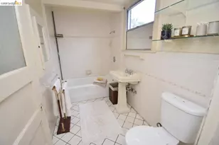 520 Harding Way, Stockton, CA 95204 - Photo 28