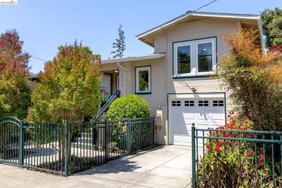 2214 Curtis St, Berkeley, CA 94702 - Photo 1