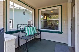 2214 Curtis St, Berkeley, CA 94702 - Photo 2