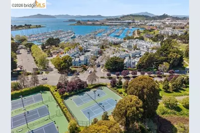 25 Farallon Ct, Richmond, CA 94804 - Photo 54