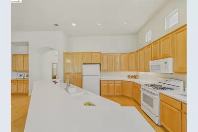 1035 Bismarck Ter, Brentwood, CA 94513 - Photo 40