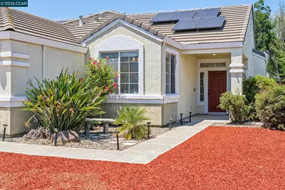 1336 Steinbeck Dr, Pittsburg, CA 94565 - Photo 2