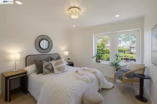 135 Avington Rd, Alameda, CA 94502 - Photo 24