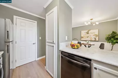 225 Mayhew Way #5, Walnut Creek, CA 94597 - Photo 12
