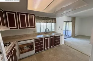 4141 Deep Creek Rd, Fremont, CA 94555 - Photo 4