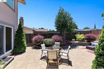 2358 Crestline Rd, Pleasanton, CA 94566 - Photo 42