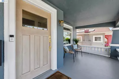 2724 Seminary Ave, Oakland, CA 94605 - Photo 4
