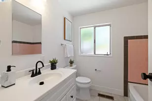 15512 Farnsworth St, San Leandro, CA 94579 - Photo 16
