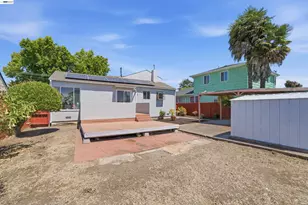 10517 Voltaire Ave, Oakland, CA 94603 - Photo 24