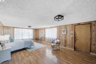 10517 Voltaire Ave, Oakland, CA 94603 - Photo 16