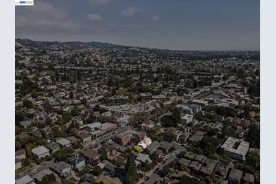 2607 Alcatraz Ave, Berkeley, CA 94705 - Photo 76
