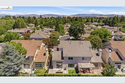 2590 Glen Isle Ave, Pleasanton, CA 94588 - Photo 42