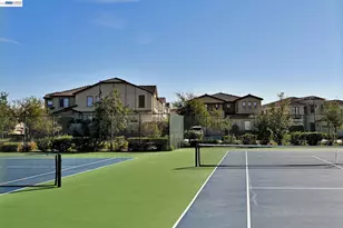 5389 Hazeltine Ln, Dublin, CA 94568 - Photo 44