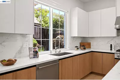 5389 Hazeltine Ln, Dublin, CA 94568 - Photo 14