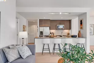 51 Innes Ct, San Francisco, CA 94124 - Photo 2