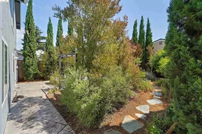 26670 Joshua St, Hayward, CA 94544 - Photo 20