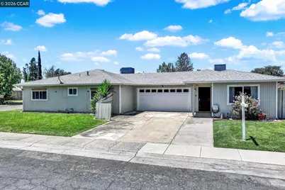 221 Eric Cir, Galt, CA 95632 - Photo 6
