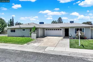 221 Eric Cir, Galt, CA 95632 - Photo 6