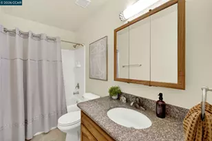 221 Eric Cir, Galt, CA 95632 - Photo 28