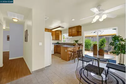 221 Eric Cir, Galt, CA 95632 - Photo 16