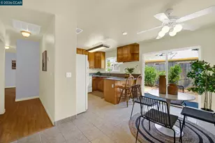 221 Eric Cir, Galt, CA 95632 - Photo 16