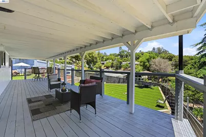 3910 Oak Hill Rd, Oakland, CA 94605 - Photo 22