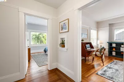 2525 Ashby Ave #2, Berkeley, CA 94705 - Photo 14