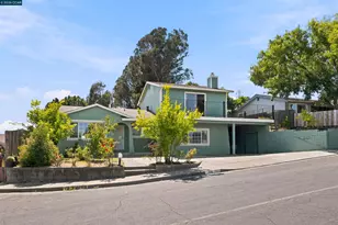 306 Winchester St, Vallejo, CA 94590 - Photo 2