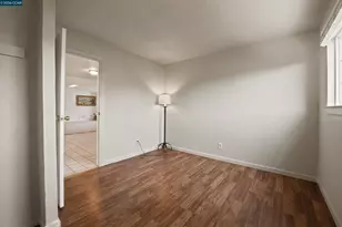 306 Winchester St, Vallejo, CA 94590 - Photo 8