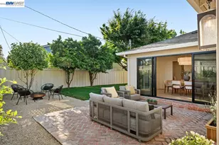 1300 Patio Dr, Campbell, CA 95008 - Photo 26
