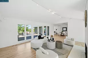 102 Hillcrest Dr, Orinda, CA 94563 - Photo 2