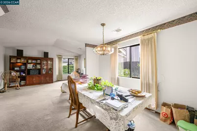 2409 Lighthouse Ct, Fairfield, CA 94534 - Photo 4