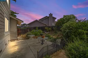 2409 Lighthouse Ct, Fairfield, CA 94534 - Photo 34