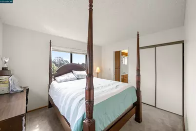2409 Lighthouse Ct, Fairfield, CA 94534 - Photo 8