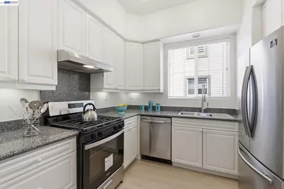 848 Wind Walk, Milpitas, CA 95035 - Photo 8