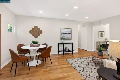 714 Navaronne Way, Concord, CA 94518 - Photo 22