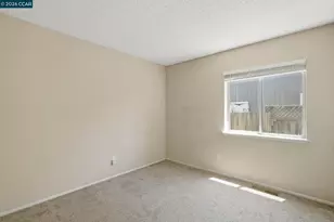 906 Murre Way, Suisun City, CA 94585 - Photo 36