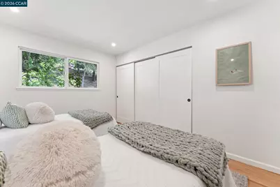694 Glorietta Blvd, Lafayette, CA 94549 - Photo 26