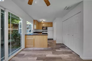 8848 La Riviera Dr, Sacramento, CA 95826 - Photo 2