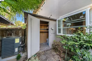 8848 La Riviera Dr, Sacramento, CA 95826 - Photo 20